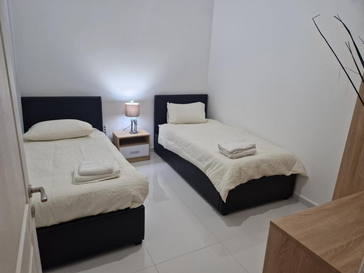 Town Pent House Apartment Luqa Ngoại thất bức ảnh